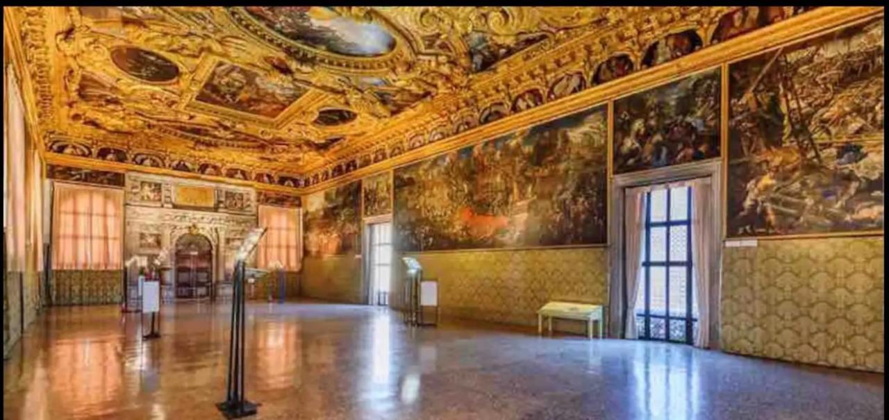 Amazing San Lorenzo 19, Rolli Palace Unesco - Stunning View Overlooking The Cathedral - Free Private Parking- Gênes Extérieur photo